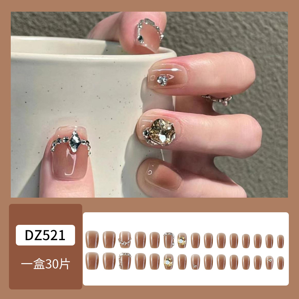 Uñas de desgaste hecho a mano al por mayor Pequeño Libro Rojo TikTok flash plata caliente mariposa pieza de uñas parche de uñas portátil