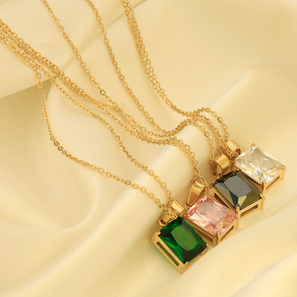 Simple Style Geometric Titanium Steel Inlay Zircon Pendant Necklace 1 Piece