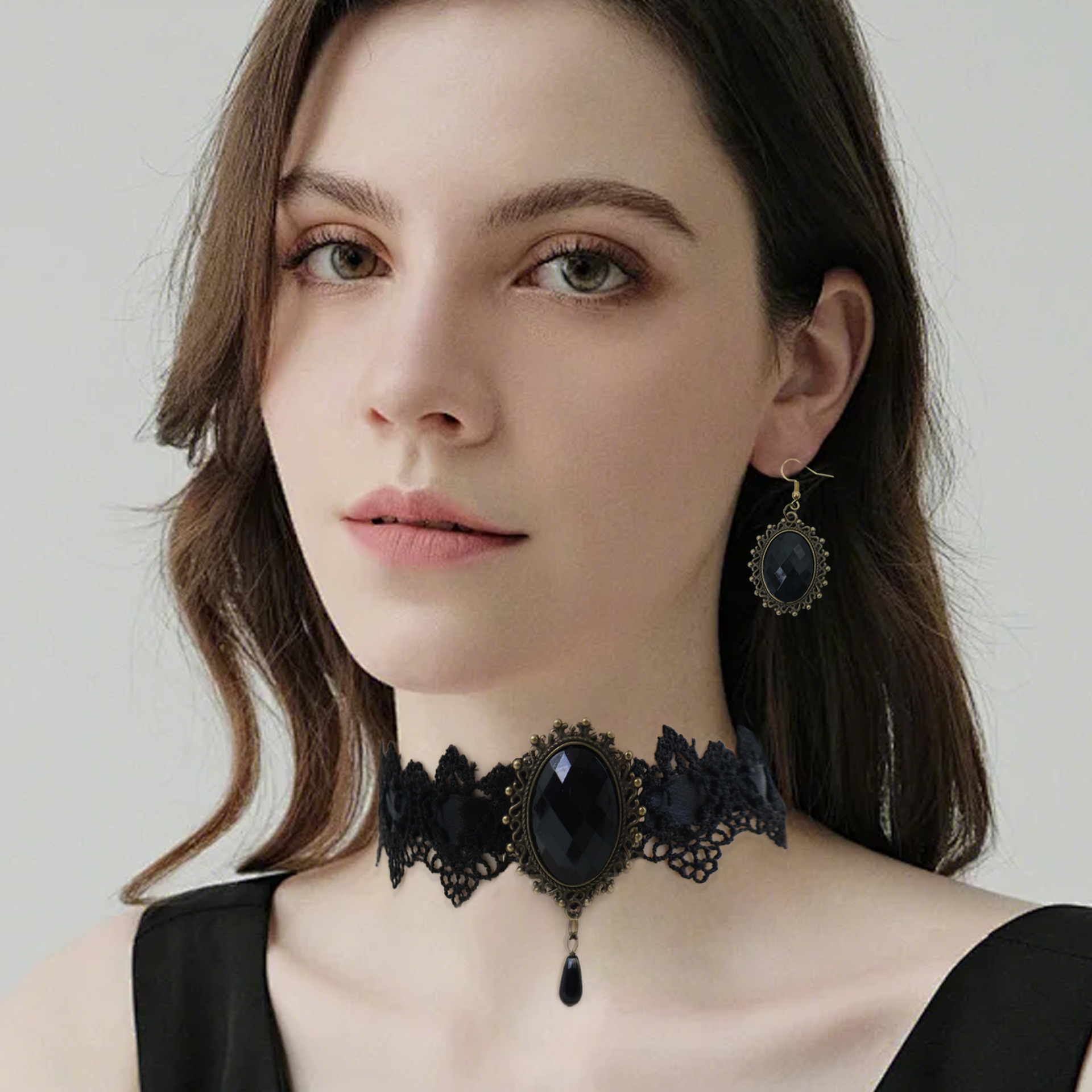 Diseño misterioso de fondos especiales transfronterizos collar de encaje popular de cristal para damas collares de diamante joyas de cadena de clavícula