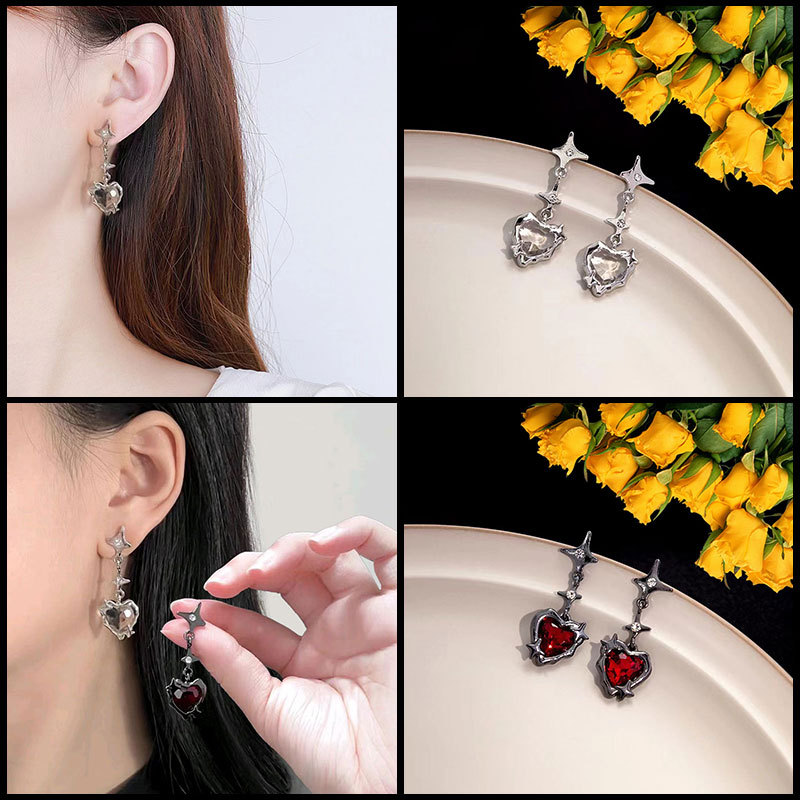 Aguja de plata dulce fresco rojo oscuro blanco piedra encantadora espárragos cuatro Awn estrella melocotón corazón pendientes de diamante-incrustado pendientes plisados al por mayor