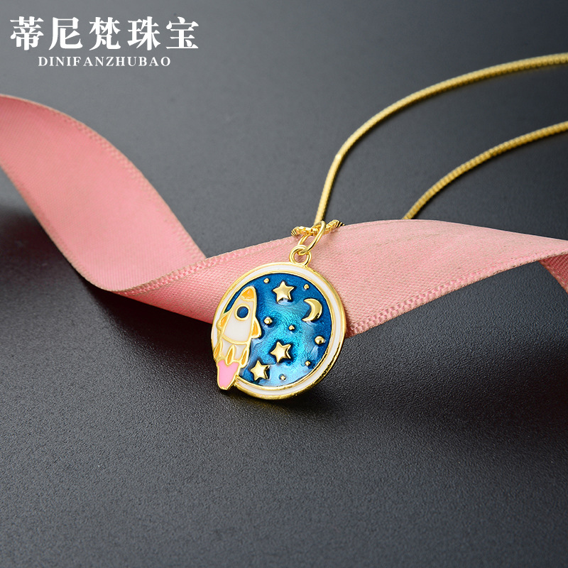 Colgante de accesorios en forma de espacio fresco transfronterizo Corea del Sur s925 gota de plata collar de aceite estrella Luna redonda collar de mujer