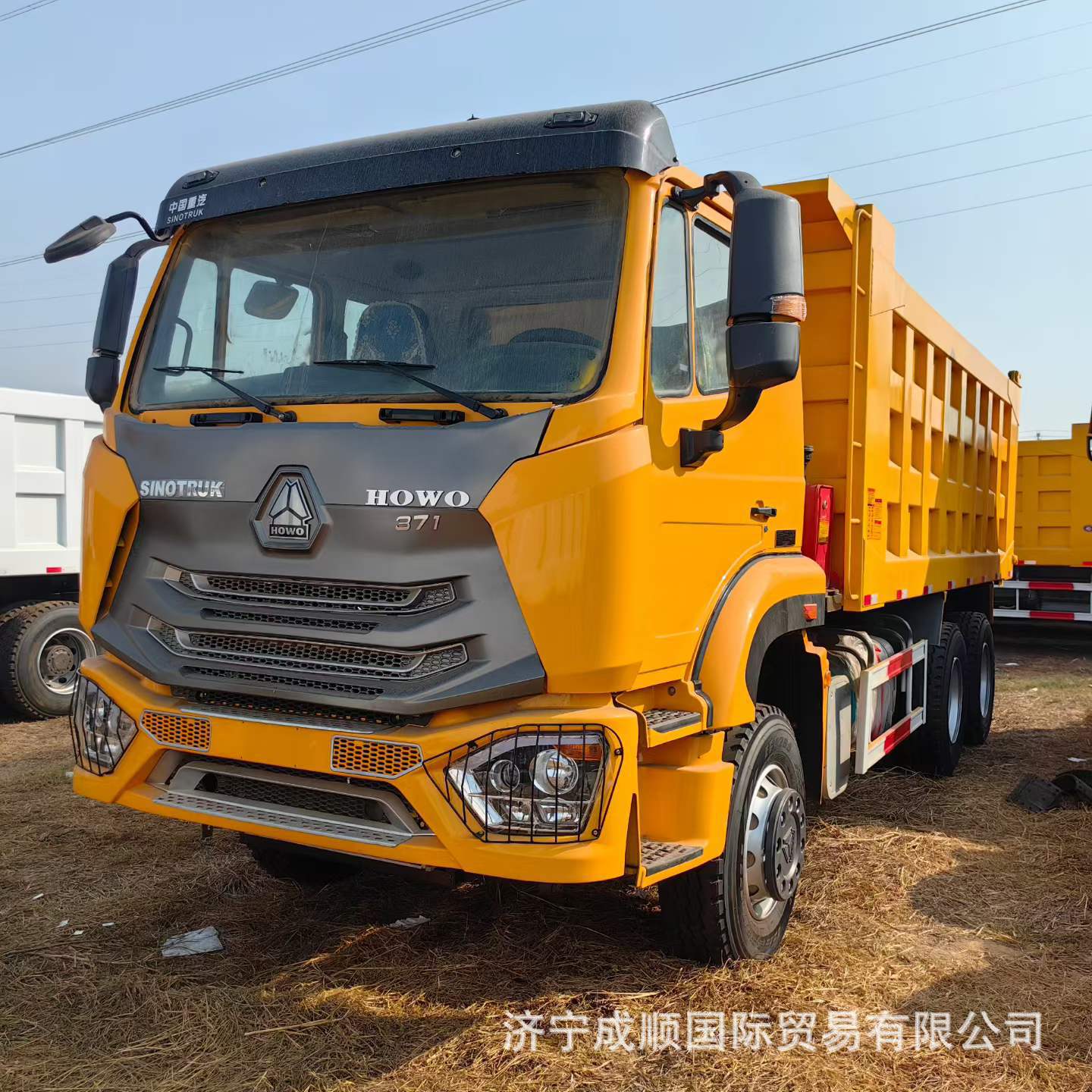 Export Various Refurbished 6X4 Sand and Gravel Transport Trucks, Eight-Wheel Dump Trucks, and Sinotruk Howo Engineering Dump Trucks