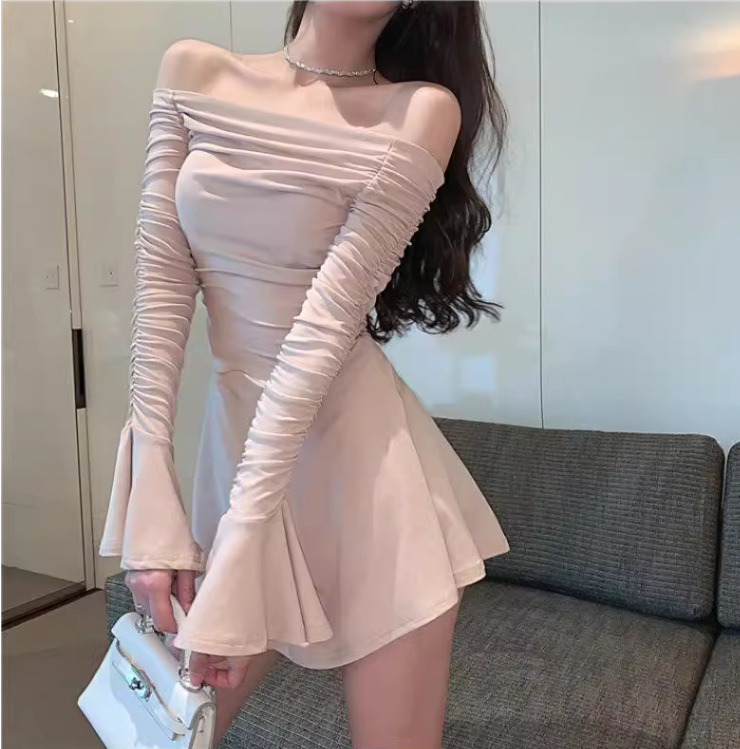 Spring and Autumn new pure desire style female hot girl off-shoulder off-shoulder pleated slimming flared long sleeve A- line slimming dress