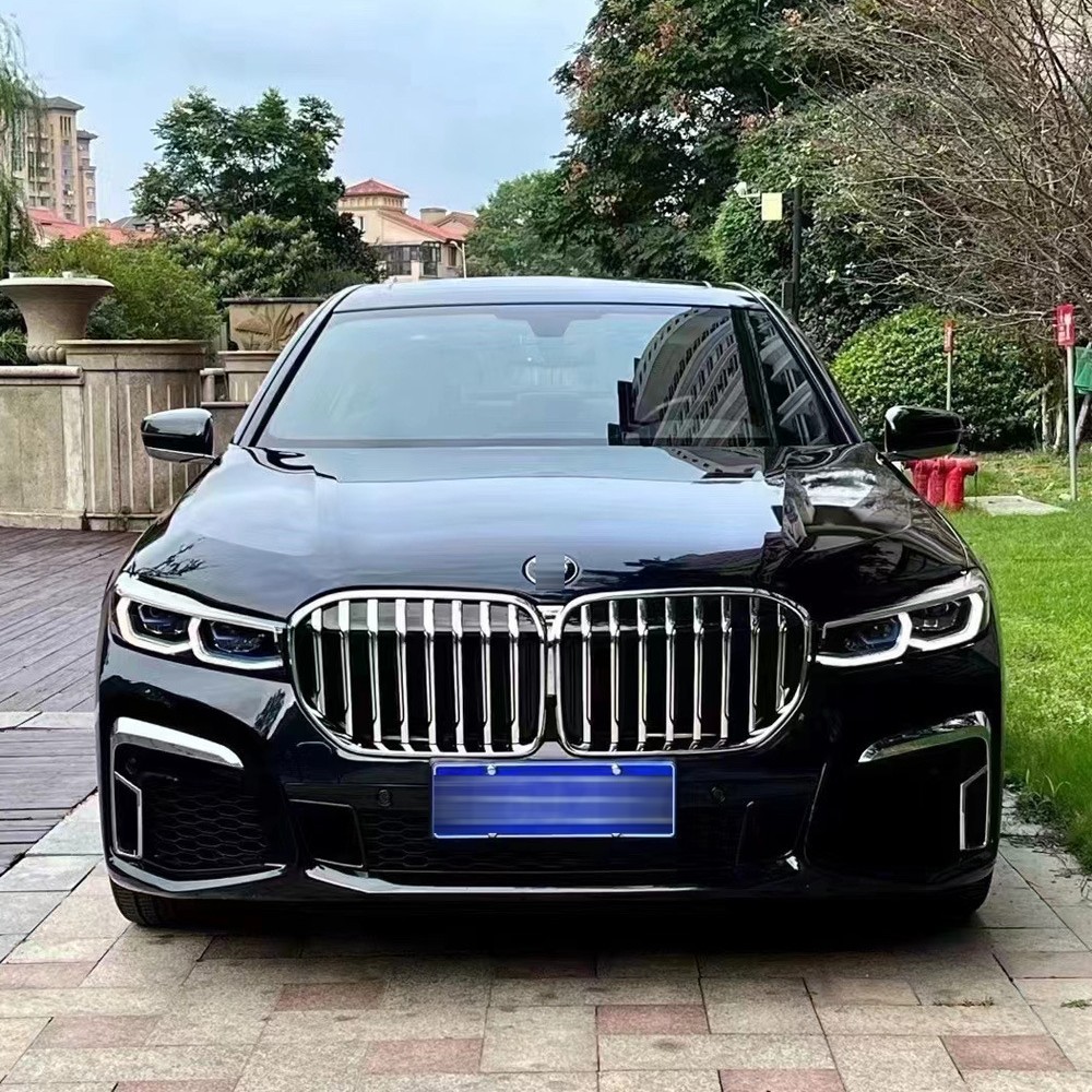 BMW 7 Seriyası G11/G12 M760 body kit və işıqlandırma dəsti