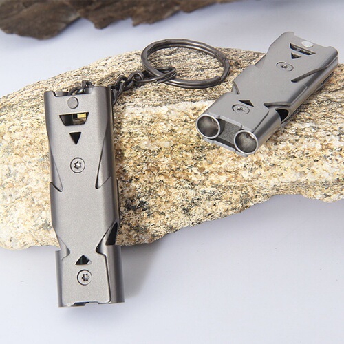 Stainless steel whistle, outdoor survival whistle, high frequency whistle, earthquake life-saving whistle, high decibel blast whistle