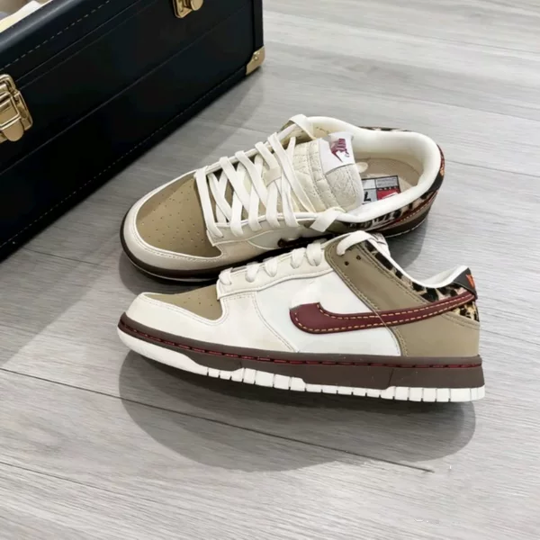 Pure original autumn and winter Maillard leopard print sneakers, unisex, versatile, comfortable, durable, casual, and trendy SB style