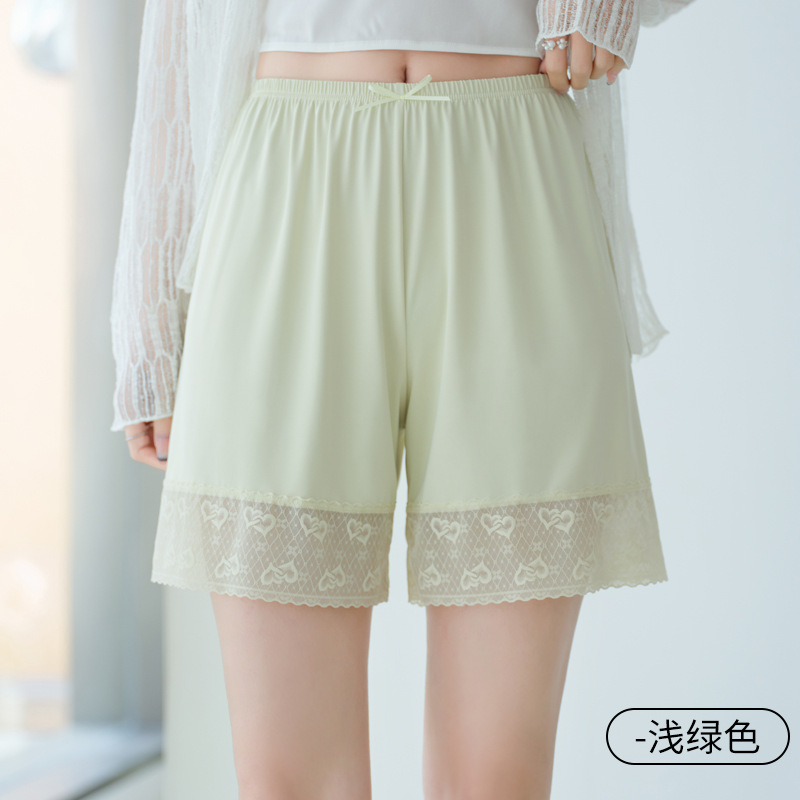 연한 초록색