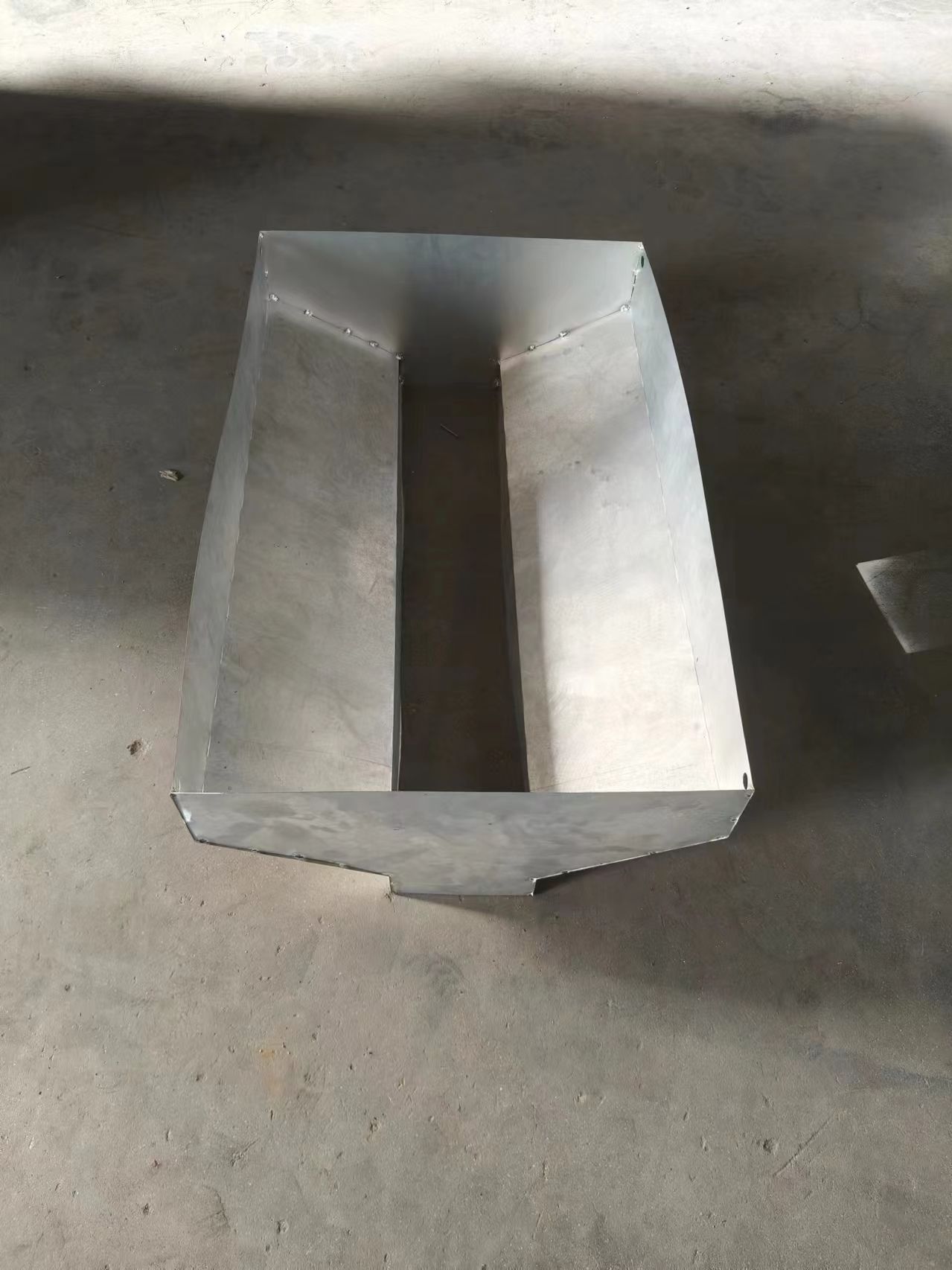 soldador de soldadura de escoria de soldadura de alta altitud cuenca de fuego de protección de seguridad del sitio de construcción túnel galvanizado pintura de fuego cuenca
