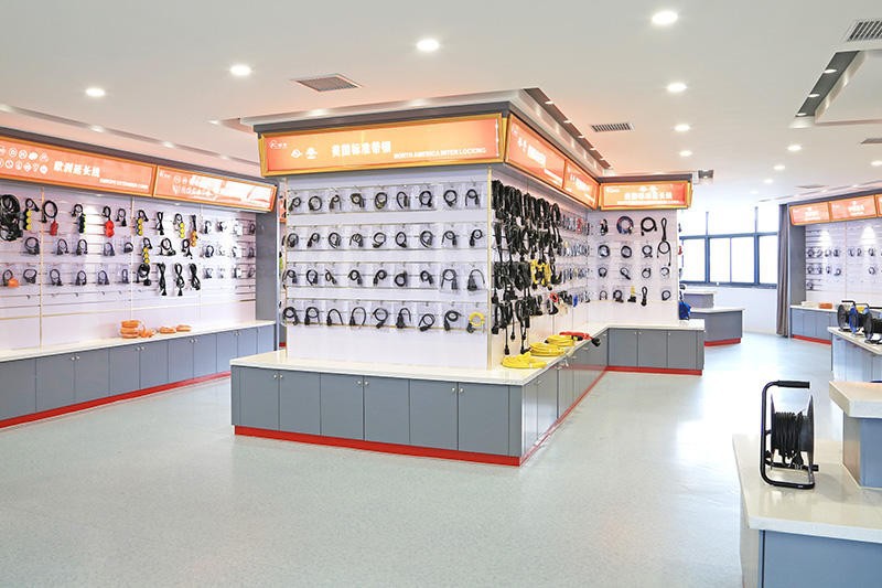 O1CN01YNWs7Z1Mx33hRph61_!!2217