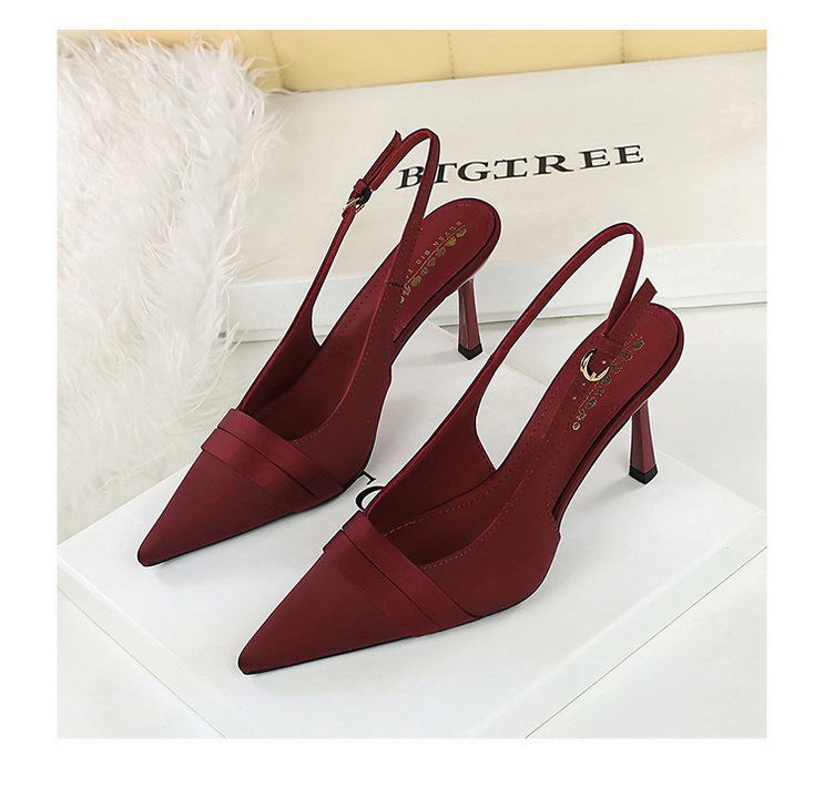 Escarpins élégants à bout pointu en satin avec dos ouvert et bride à la cheville - Escarpins pour femmes pour fêtes et soirées_voghion.com