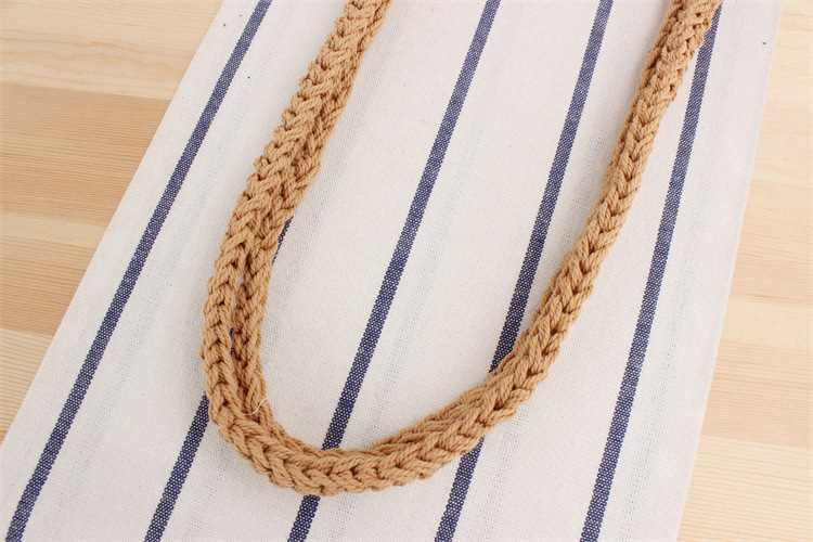 Women's Medium Cotton Rope Solid Color Vacation Beach Weave Bucket String Straw Bag display picture 7