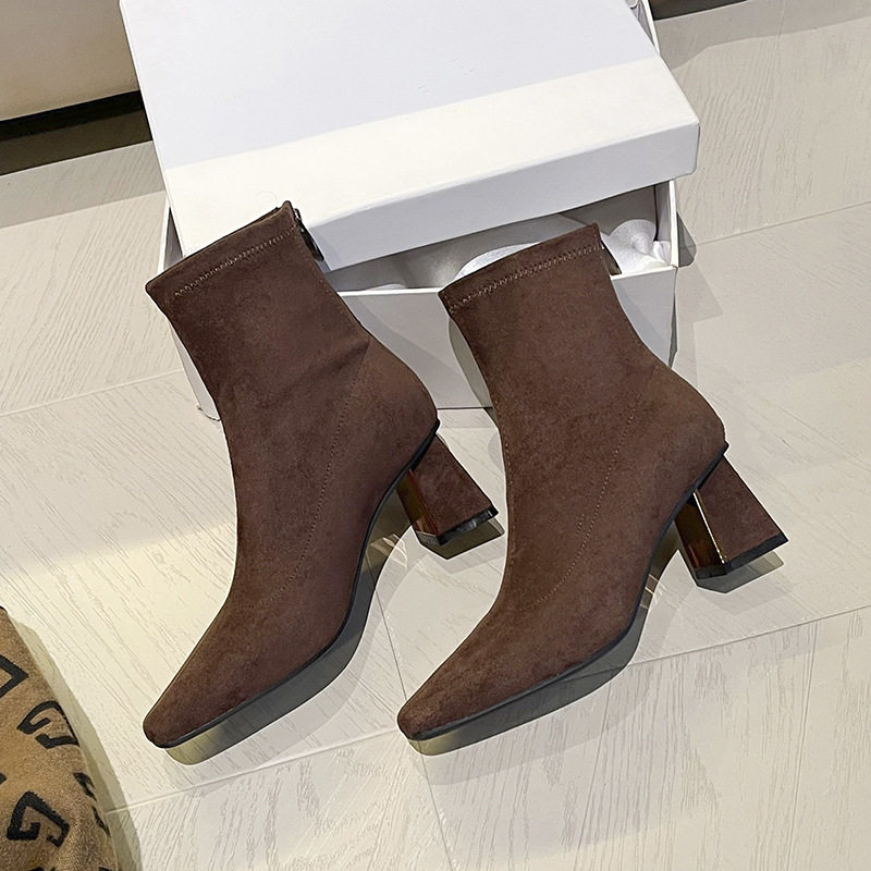 Bốt nữ cổ thấp mũi vuông gót dày 6–8 cm phối vải nhung kiểu cổ điển — Màu đen (Lót lông cừu), Nâu (đơn nhung trên và dưới)