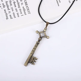 项链;手链;手环