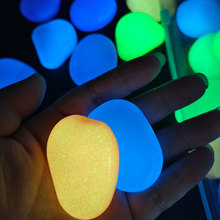 4.5cm大号彩色发光石园艺鱼缸造景鹅卵石头跨境15克大夜光石批发