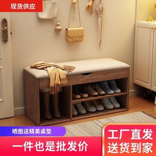 �QЬ�ʼ����T�ڿ���СЬ��һ�w�������P�F����Ь���M�TЬ��