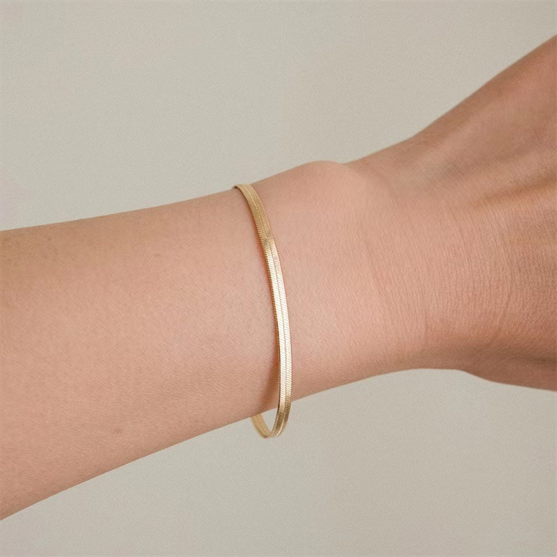 Style Simple Couleur Unie Acier Inoxydable Pas D'incrustation Bracelets display picture 4