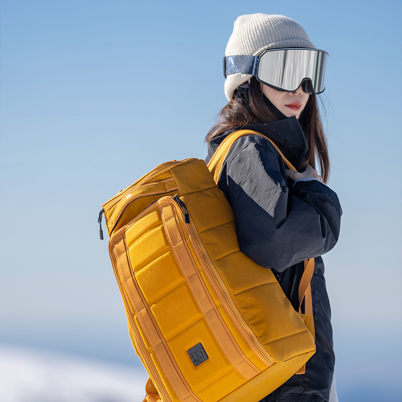 2024 nuovi occhiali da sci anti UV cilindrici a doppio strato con nebbia e scheda per miopia_voghion.com