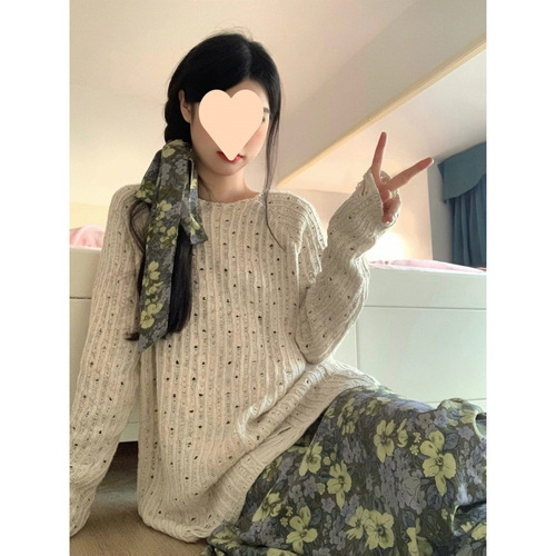 A complete set of dresses with an overcoat, floral spaghetti strap dress, lazy woman spring and autumn lace openwork knit top