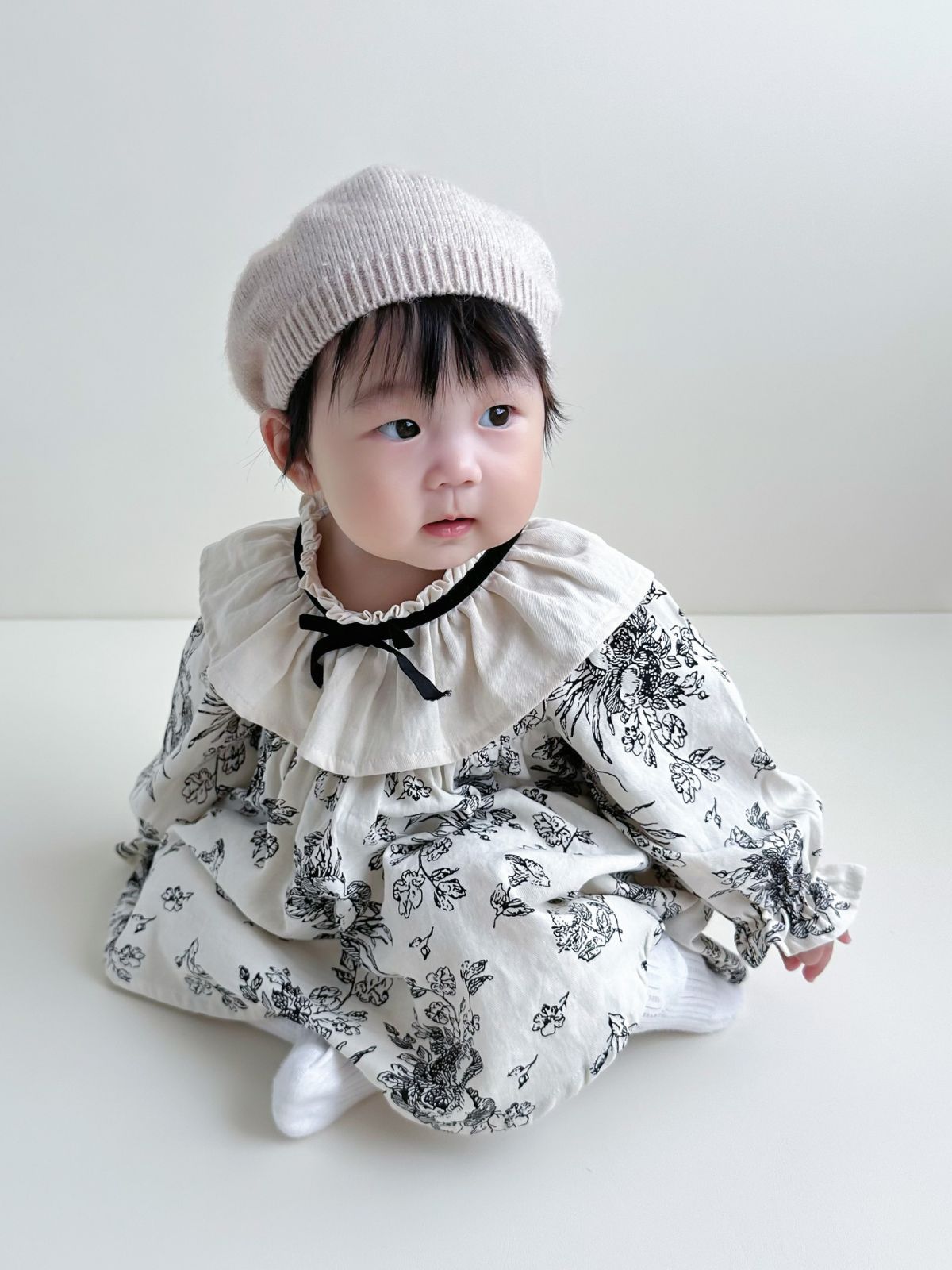26 Monos de bebé estilo coreano, estilo INS, tejidos, de manga larga, estampados, tipo vestido de princesa, en liquidación.
