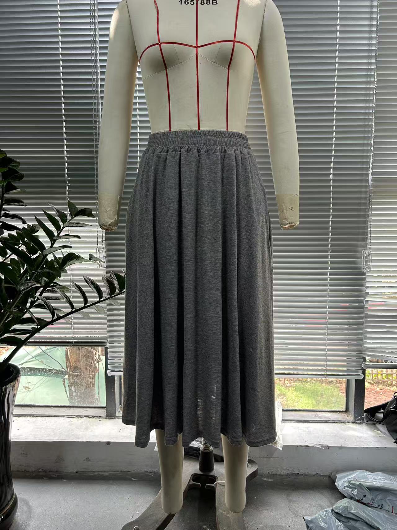 실제 사진(진한 회색)