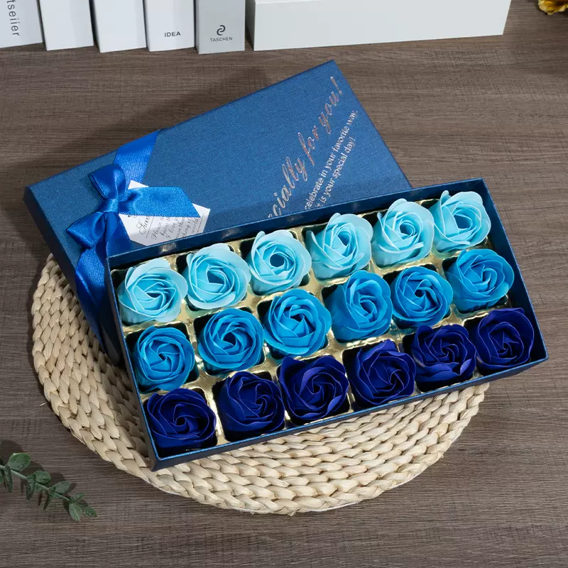 跨境代发18朵玫瑰香皂花活动小礼品实用仿真花礼盒装节日厂家批发
