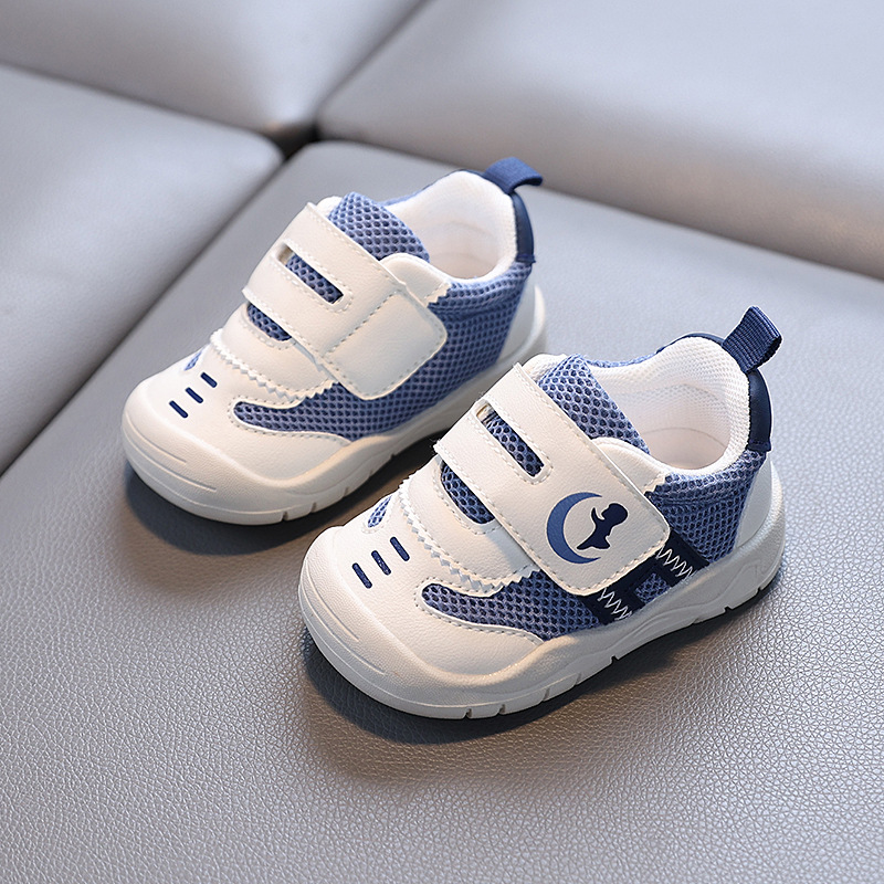 Zapatos para bebés pequeños, primavera de 2025, nuevos zapatos para niños con suela blanda de malla, zapatos para niñas y bebés transpirables