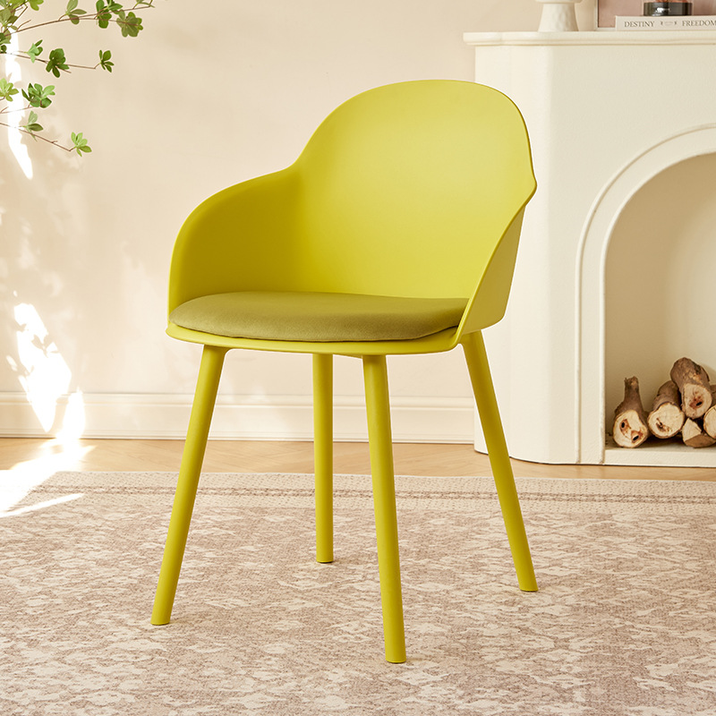Silla de comedor nórdica moderna simple silla de plástico plegable sillón de paquete suave tienda de postres salón de belleza silla respaldada