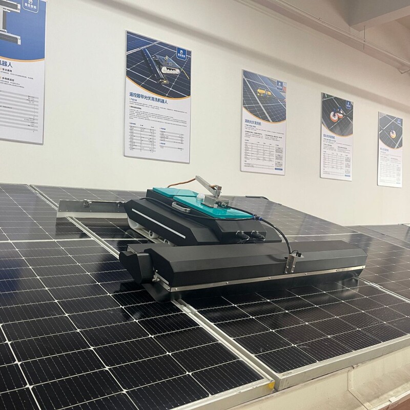 Export Photovoltaic Panel Cleaning Machine, Photovoltaic Solar Panel Cleaning Robot, Various Models Can Be Customized