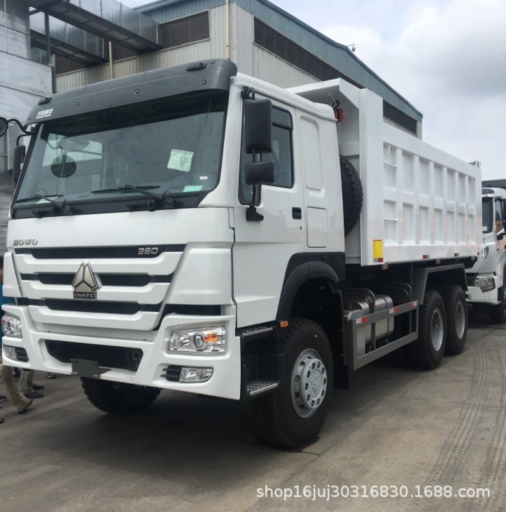 中国重汽豪沃自卸车出口印尼