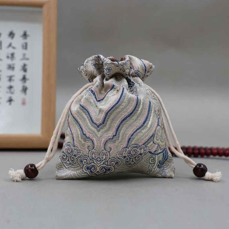 高档手工刺绣锦囊双层抽绳束口文玩袋小福袋珠宝首饰收纳小布袋子|undefined