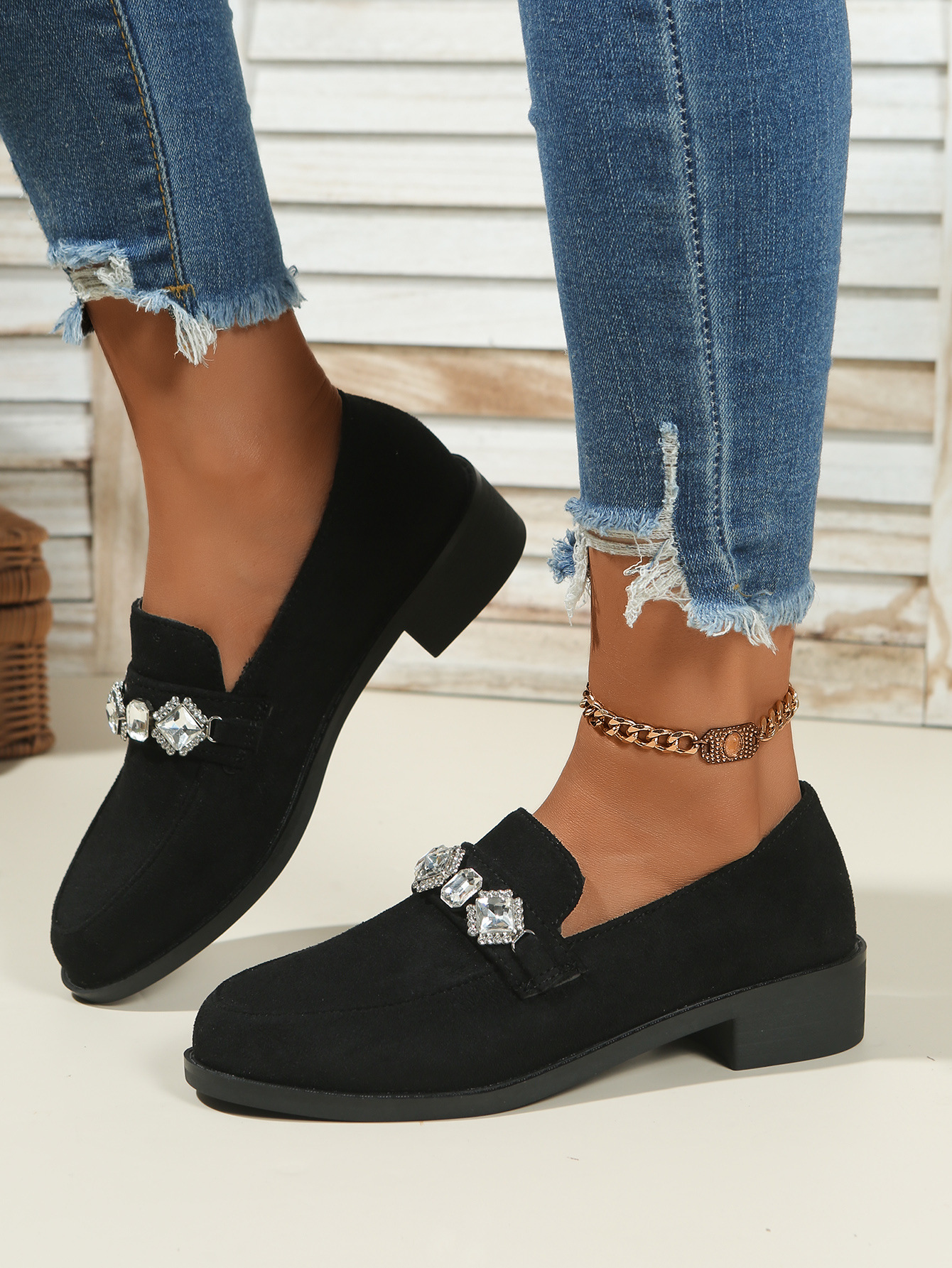Damen Loafer Aus Wildleder Mit Strass Und Blockabsatz Britisch_voghion.com