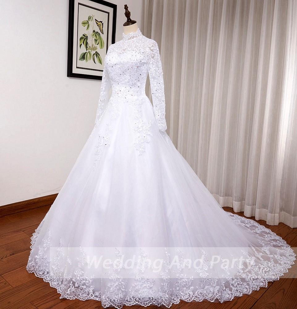 Vestido DE BODA ligero de satén de estilo coreano nupcial fuera del hombro manga larga adelgazamiento nuevo hilo principal comercio exterior simple vestido de arrastre Retro