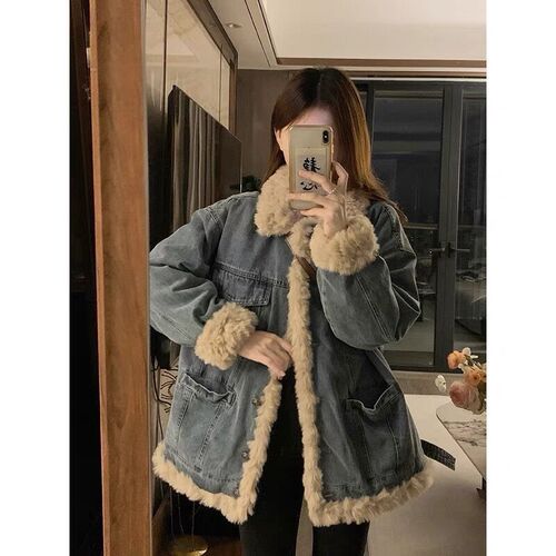 Japanese retro lamb wool denim jacket for women autumn and winter 2025 design lamb wool casual winter cotton clothing