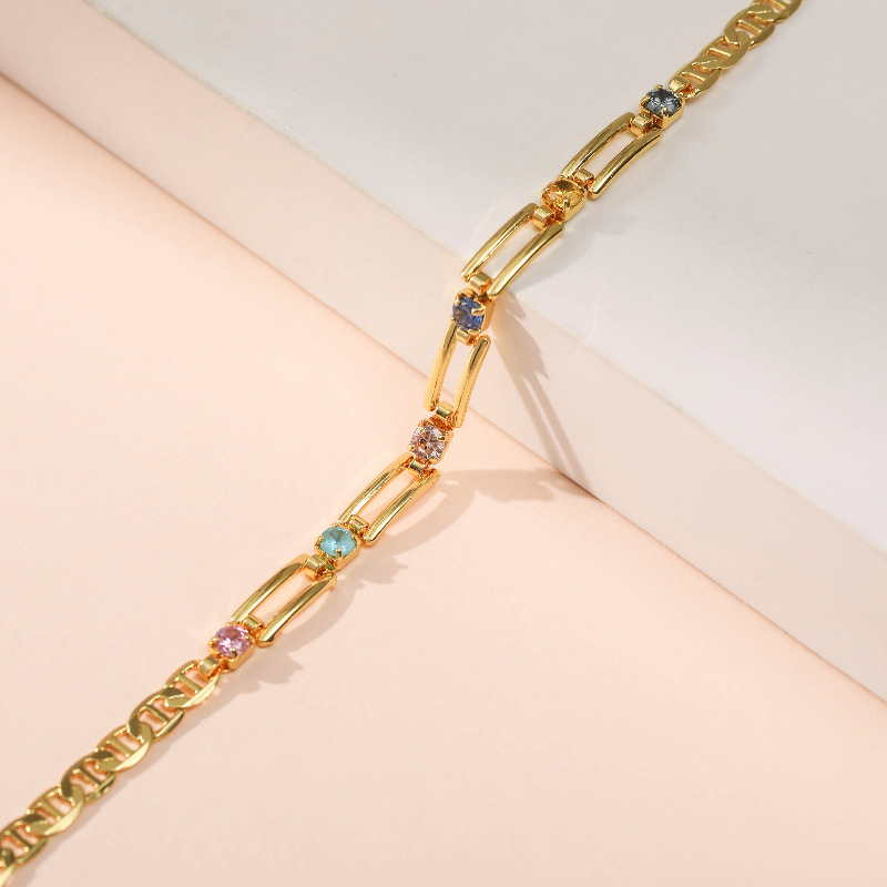 New Copper-plated 18k Real Gold Trend Bracelet Creative Hollow Zircon Temperament Small Jewelry Wholesale display picture 6