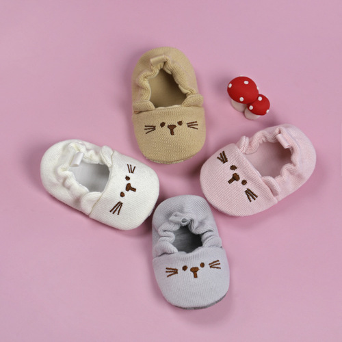 Spring and Autumn Style Cartoon Baby Shoes for 0-1 Year Olds, Knitted Wool Shoes, Non-Slip Soft Sole Newborn Toddler Baby Shoes