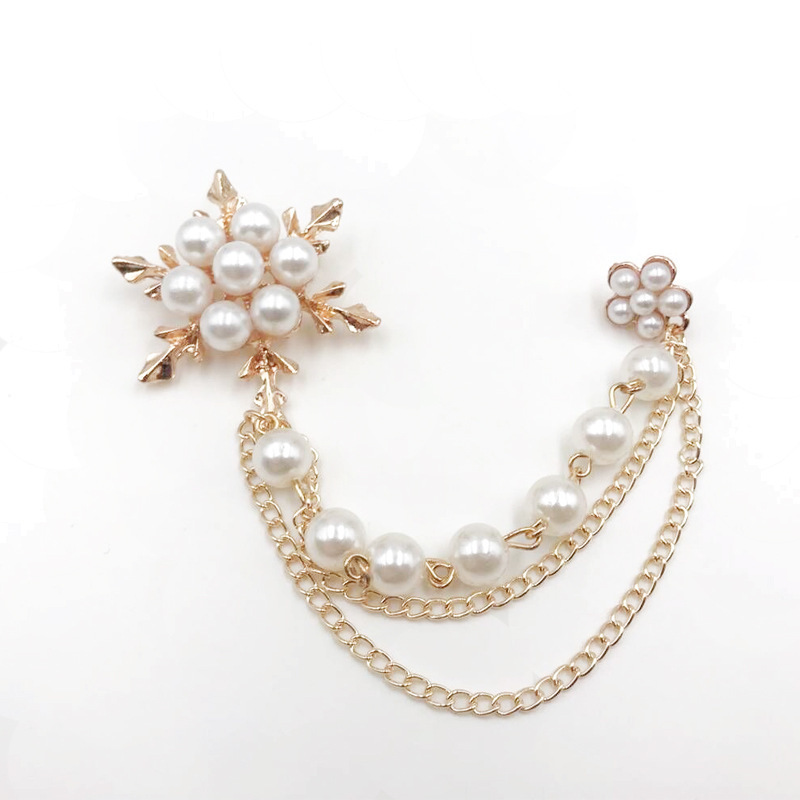 Fashion Flower Alloy Plating Artificial Pearls Women's Brooches display picture 3