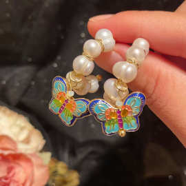 滴油彩色蝴蝶耳环淡水珍珠圈圈新中式复古优雅ins网红古典耳饰