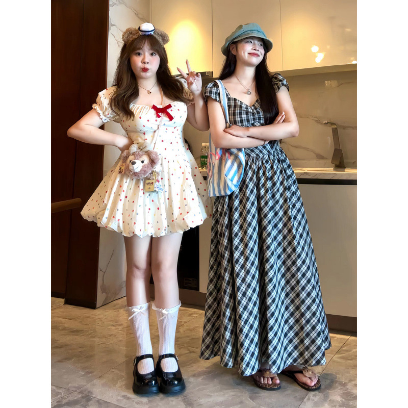 大码女装少女可爱波点方领连衣裙女夏季修身显瘦甜美公主蓬蓬裙子