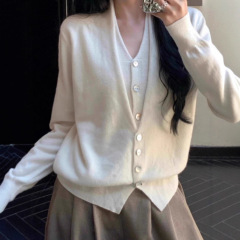 早秋感穿搭假两件针织开衫女极简老钱风毛衣外套上衣均码腈纶