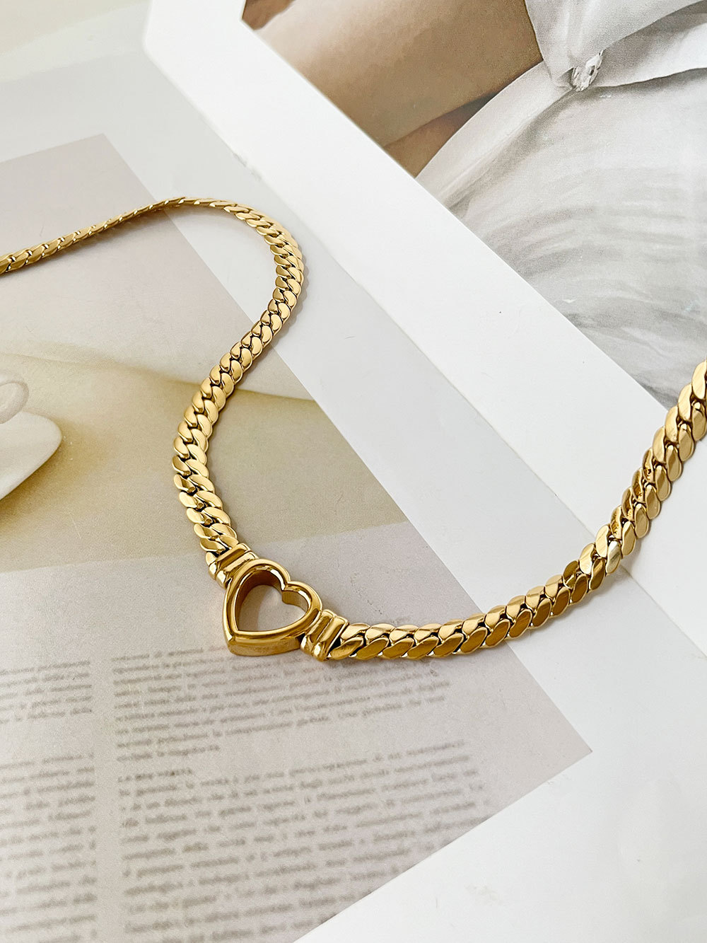 304 Stainless Steel Chain Material 18K Gold Plating Color PVD Coated Real Gold Plated 18K Gold Heart Shape 304 Stainless Steel Fashion Waterproof Non Tarnish 304 Stainless Steel Necklace