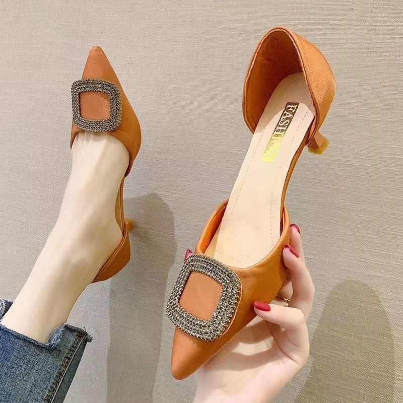 Pointed Toe Stiletto High Heels for Women 2023 Spring and Summer New Fairy Style Versatile Flats Medium Heel Shallow Mouth Hollow Women's Shoes