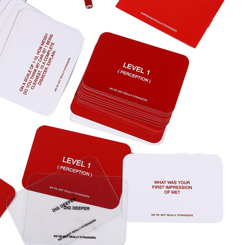 Tabletop card game-style WeChat mini-game stranger's card creative wide version portable outdoor cards