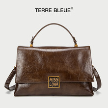 �¿�ٴ�Ůʿ�n����������e��б���������Ů��ܛƤ����]�����