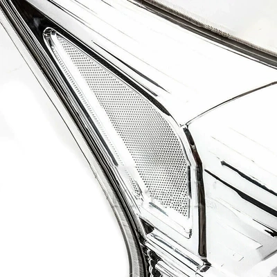Outlander tail lights rear – Tail light