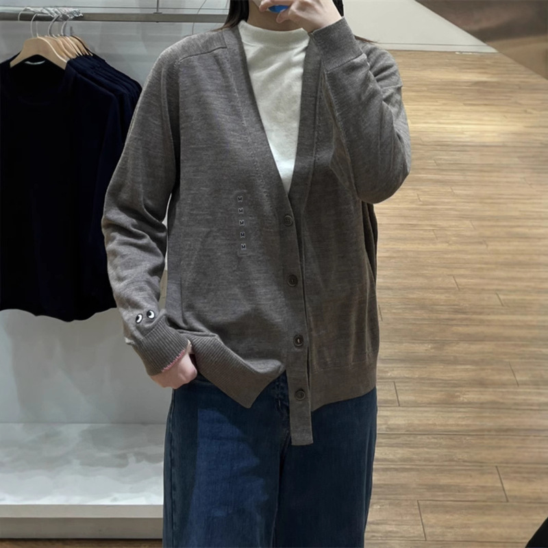 Japanese Women's Wear Men's Wear Couple Worsted Merino V-neck Knitted Cardigan Jacket Loose Long Sleeve Sweater Y476105