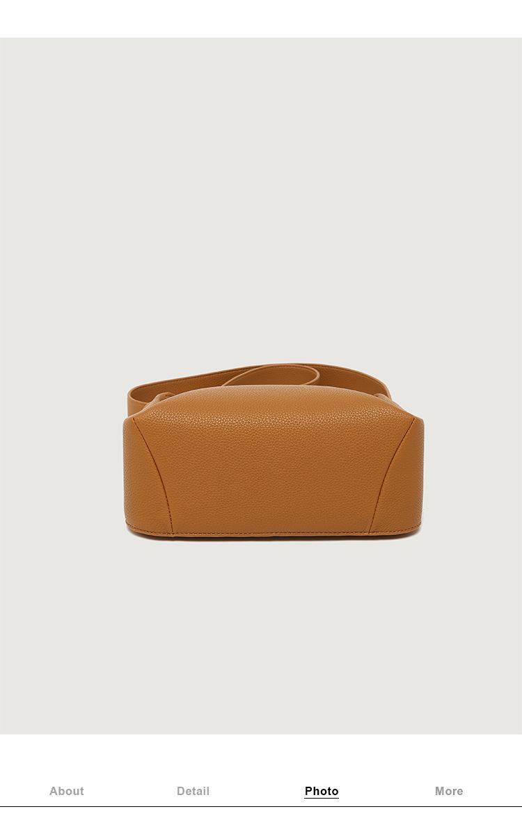  Women's Bags Large Capacity Soft Cigarette Case Bag 2023 New Solid Color Casual Pillow Bag Khaki Commuter Hand Crossbody Bag_voghion.com
