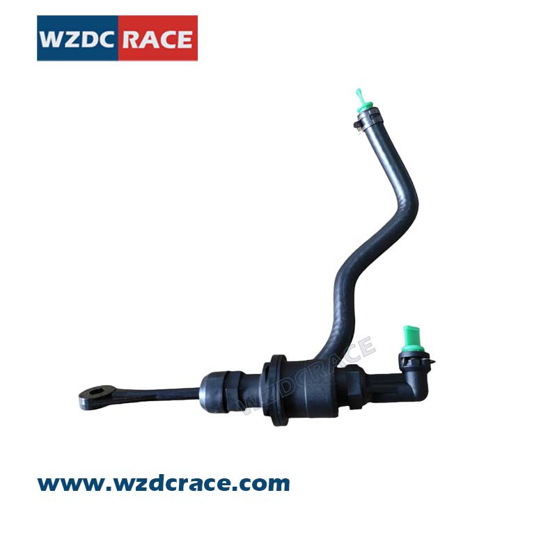 CLUTCH MASTER CYLINDER EMBRANGE MASTER CYLINDER EMBRANGE MASTER CYLINDER 41610 - D9000 Bomba de freno