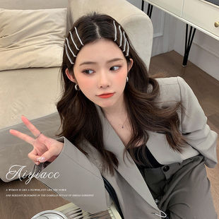 ������jennieͬ��ˮ荰l�Aһ�֊A�l��Ů�ﶬ��߅�����A���^�߅�A