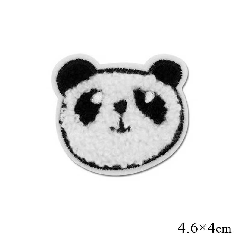 熊猫头卡通图案 毛巾绣花章仔 布贴 烫胶刺绣章辅料厂家 专业生产