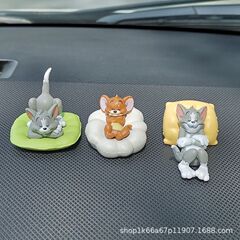 网红猫和老鼠手办装饰车载摆件汤姆杰瑞车内车窗可爱桌面玩偶盲XK